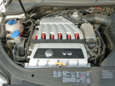 2007 Volkswagen Eos 3.2L Hard Top Convertible 2D