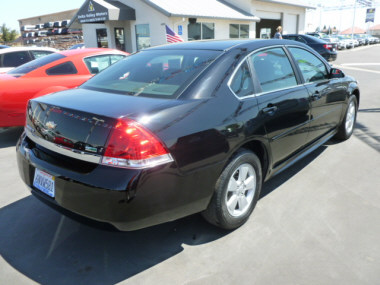 2011 Chevrolet Impala LT Sedan 4D