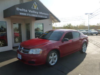2013 Dodge Avenger SE Sedan 4D