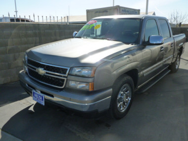 2006 Chevrolet Silverado 1500 Crew Cab LT Pickup 4D 5 3/4 ft